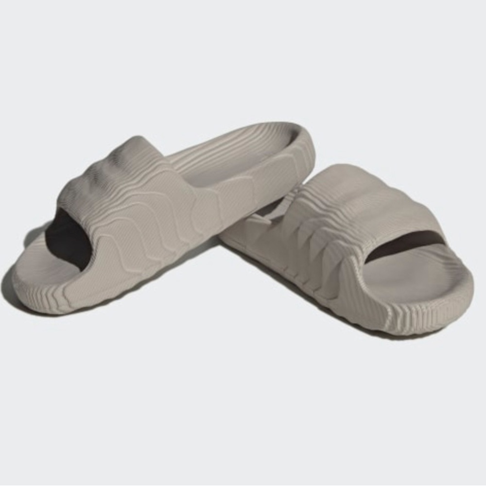 Adidas Adilette 22 slides